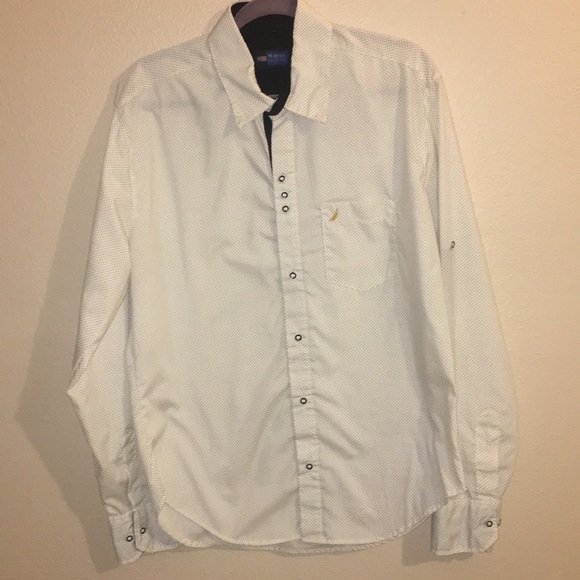 Shirt - Picture 2 of 3